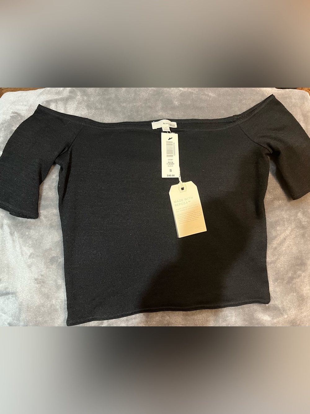 Wilfred Free Black Off-Shoulder Top